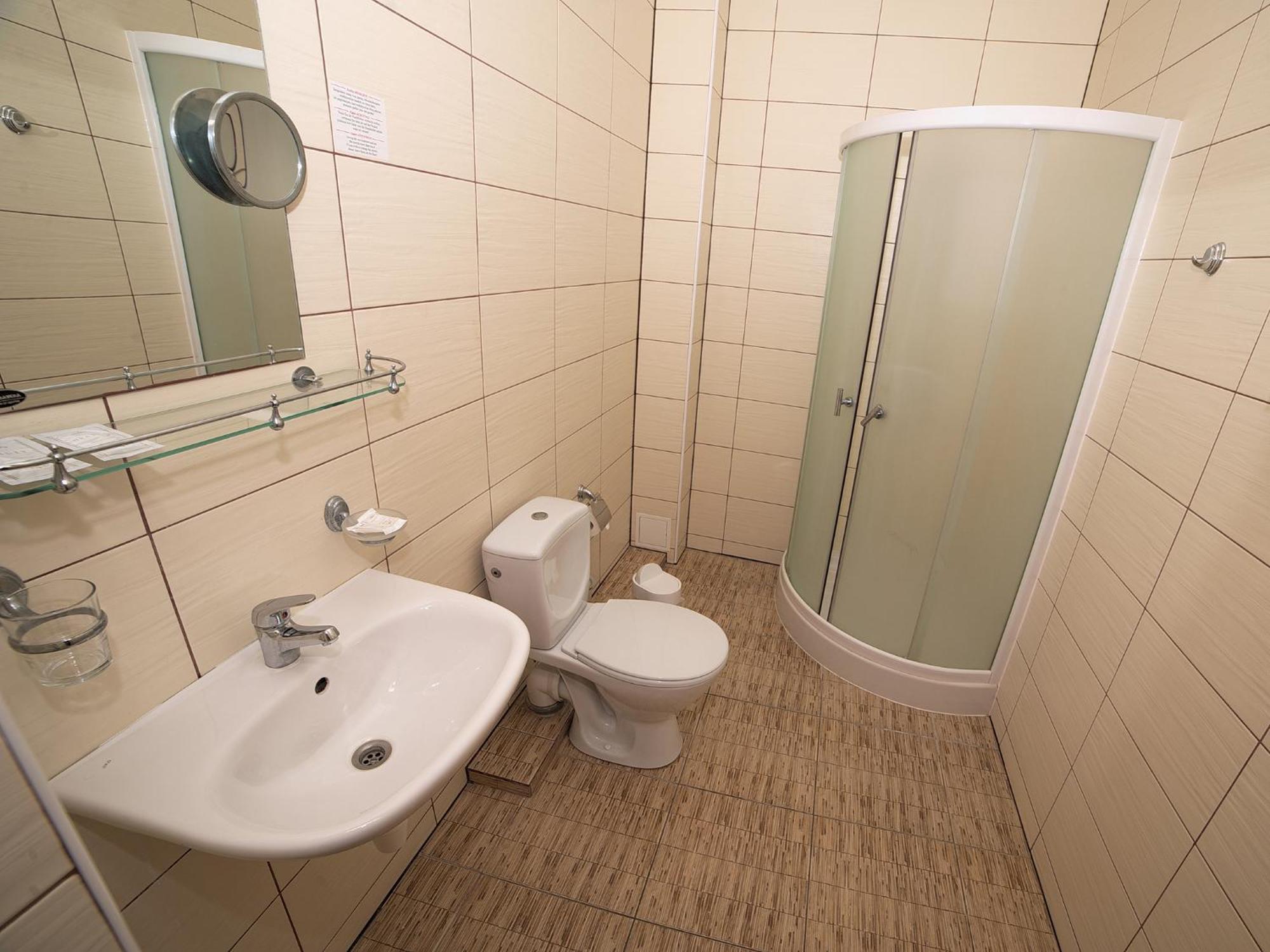 Deims Hotel Šilutė Esterno foto
